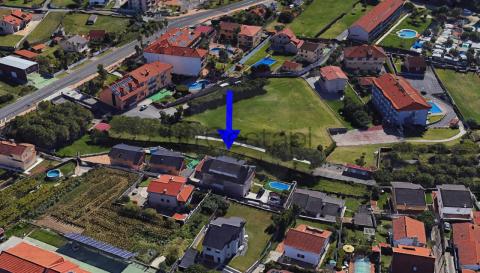 CASA UNIFAMILIAR EN MONTALVO SANXENXO