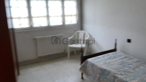 EDIFICIO CON GRAN POTENCIAL EN SAN VICENTE DO GROVE