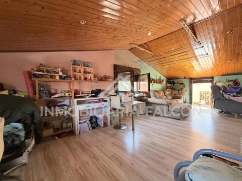 Casa Reformada de 3 Plantas con Garaje | Teis, Vigo