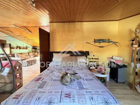 Casa Reformada de 3 Plantas con Garaje | Teis, Vigo